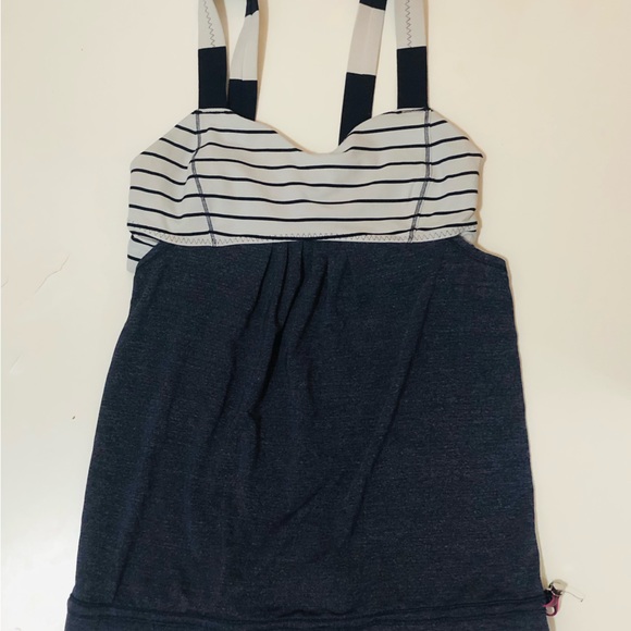 Lululemon women’s tank top run back on track/ deep Indigo - Picture 1 of 3